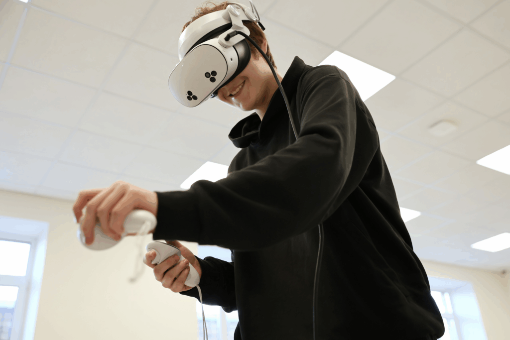 Обучающая профильная
смена по высокотехнологичному агробиотеху Обучающая профильная
смена по высокотехнологичному агробиотеху